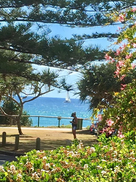 Oceania On Burleigh Beach - Your Accommodation 25