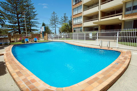 Oceania On Burleigh Beach - Your Accommodation 18