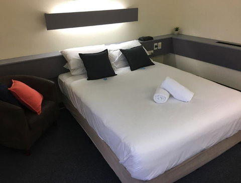 Emerald Central Hotel Official - Your Accommodation 20