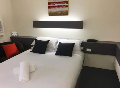 Emerald Central Hotel Official - Your Accommodation 18