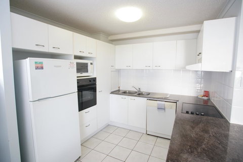 San Marino By The Sea Apartments - Your Accommodation 3
