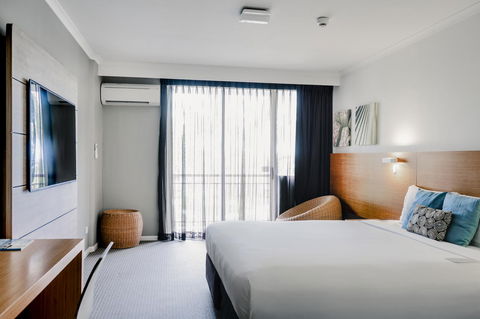 Novotel Cairns Oasis Resort - Your Accommodation 27