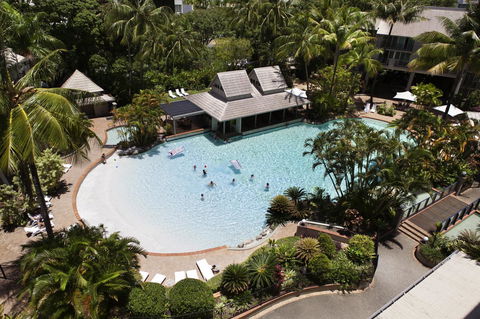 Novotel Cairns Oasis Resort - Your Accommodation 37