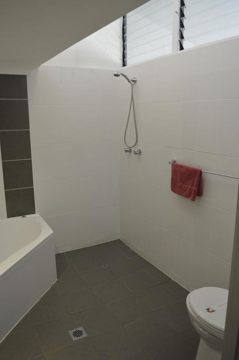 Kallangur Motel - Your Accommodation 35