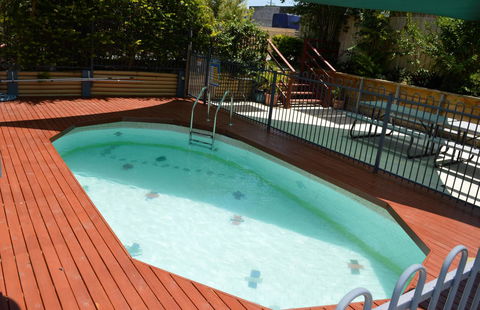Kallangur Motel - Your Accommodation 28