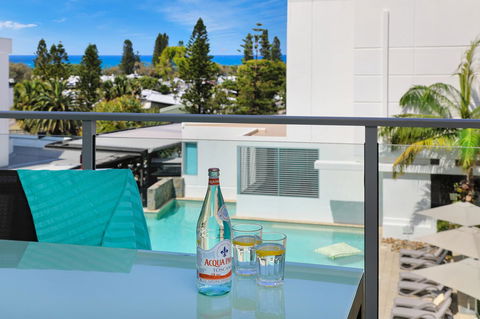 Element On Coolum Beach - Your Accommodation 12