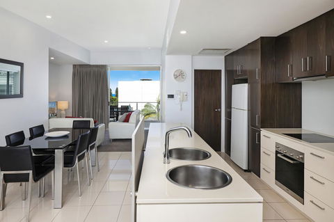 Element On Coolum Beach - Your Accommodation 10