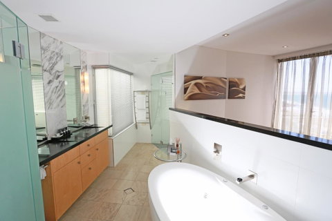Oceans Mooloolaba - Your Accommodation 2