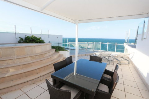 Oceans Mooloolaba - Your Accommodation 42
