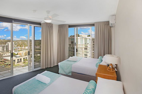 Catalina Resort - Your Accommodation 33
