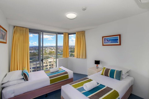 Catalina Resort - Your Accommodation 8