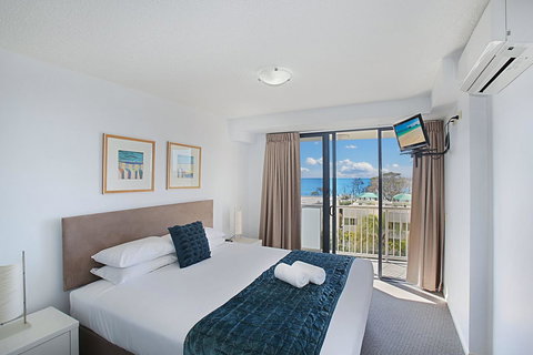 Catalina Resort - Your Accommodation 13