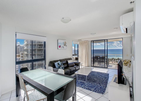 Catalina Resort - Your Accommodation 16