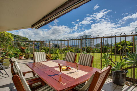 Gemini Court Holiday Apartments - Your Accommodation 3