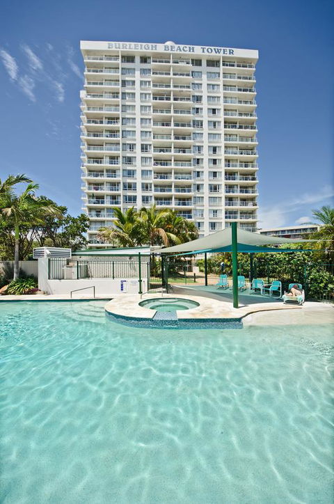 Burleigh Beach Tower - Your Accommodation 3