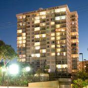 Burleigh Beach Tower - Your Accommodation 16