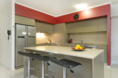 On The Bay Apartments - Your Accommodation 26