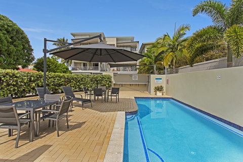 On The Bay Apartments - Your Accommodation 25