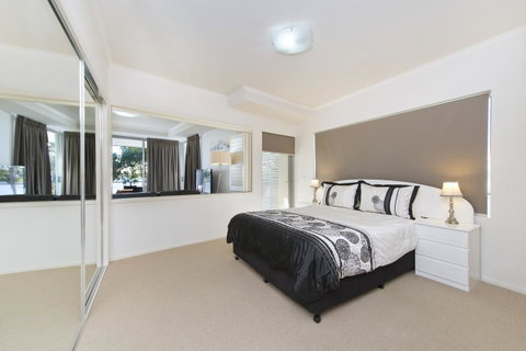 On The Bay Apartments - Your Accommodation 22