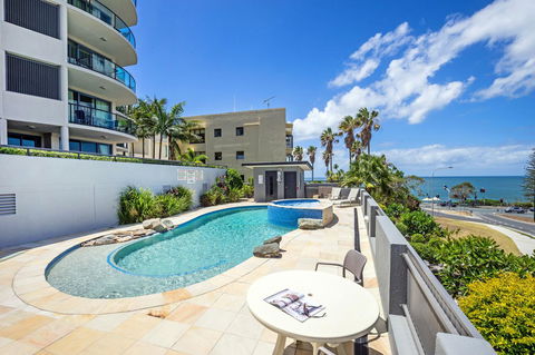 Alexandra On The Pacific - Your Accommodation 13