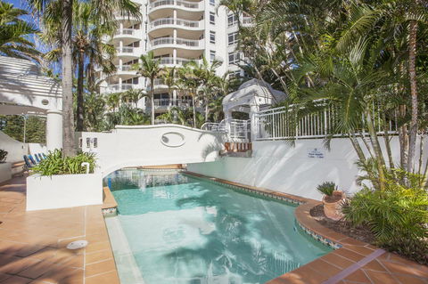 ULTIQA Burleigh Mediterranean Resort - Your Accommodation 16