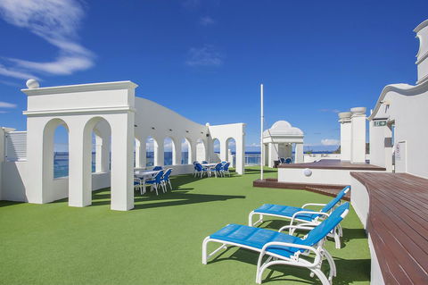 ULTIQA Burleigh Mediterranean Resort - Your Accommodation 26