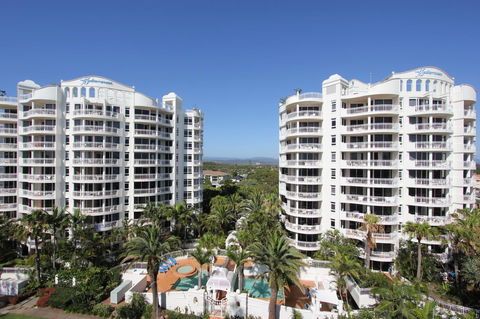 ULTIQA Burleigh Mediterranean Resort - Your Accommodation 29