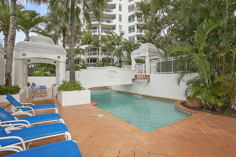 ULTIQA Burleigh Mediterranean Resort - Your Accommodation 20