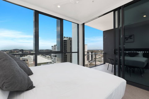 Hope Street Apartments By CLLIX - Your Accommodation 1