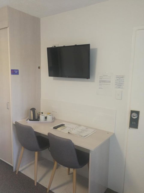 Aabon Apartments & Motel - Your Accommodation 9