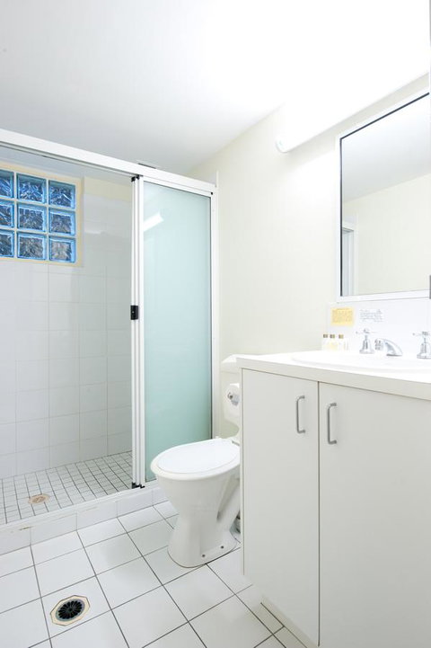 Aabon Apartments & Motel - Your Accommodation 38