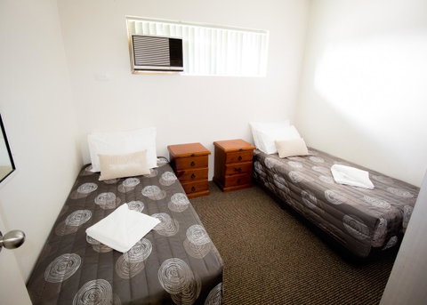 Aabon Apartments & Motel - Your Accommodation 28