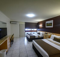 Reef Gateway Hotel - Your Accommodation