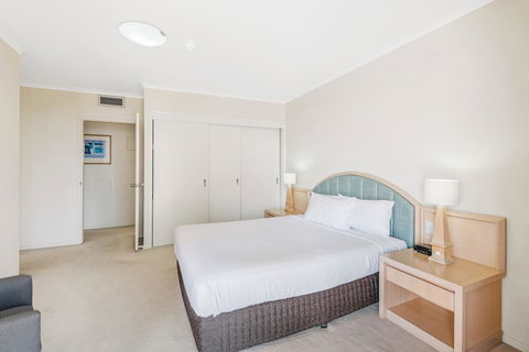 Dockside Brisbane - Your Accommodation 9