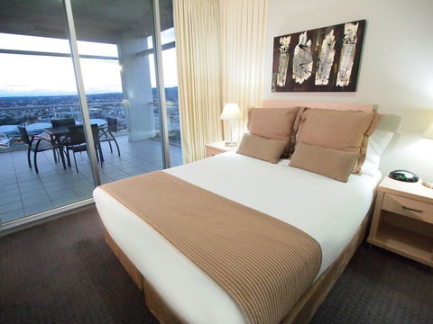 Oaks Brisbane Casino Tower Suites - Your Accommodation 19