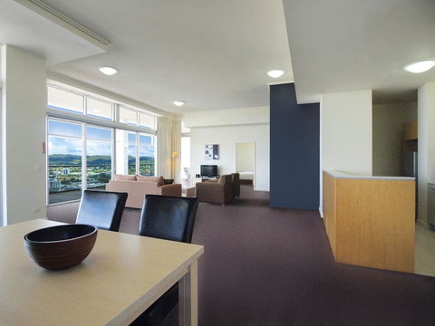 Oaks Brisbane Casino Tower Suites - Your Accommodation 17
