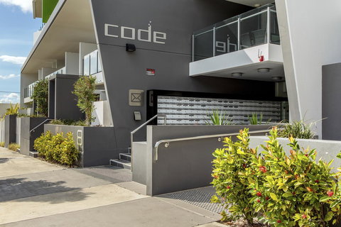 Code Apartments - Your Accommodation 14