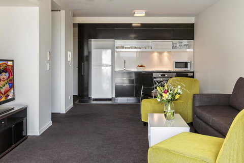 Code Apartments - Your Accommodation 36