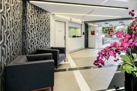 Code Apartments - Your Accommodation 13