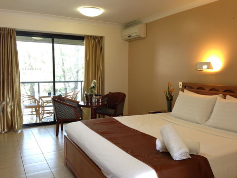 Novena Palms Motel - Your Accommodation 17