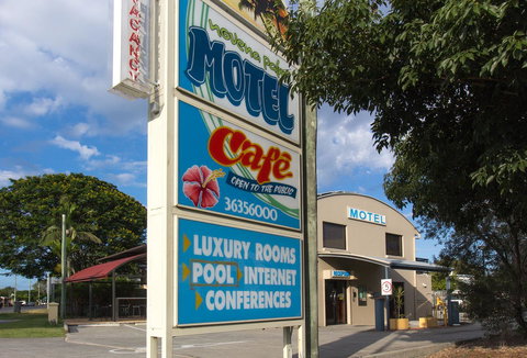 Novena Palms Motel - Your Accommodation 24