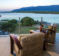 Jack and Newell Holiday Apartments - Your Accommodation