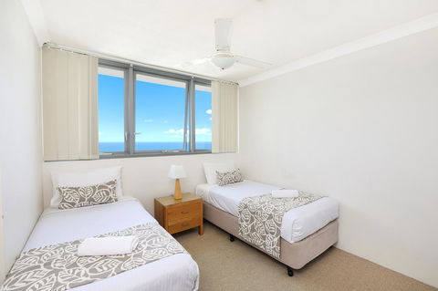 Majorca Isle Beachside Resort - Your Accommodation 5