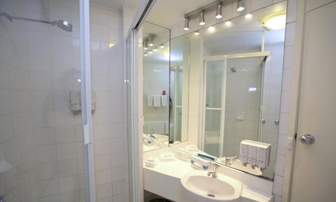 Madison Tower Mill Hotel - Your Accommodation 10
