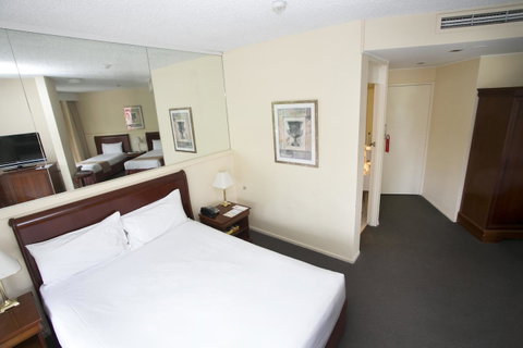 Madison Tower Mill Hotel - Your Accommodation 9