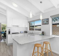 Beautiful Home- Walk to Beach-Short drive to Noosa - Your Accommodation