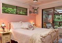 Manitzky Magic -BB Home with Heart