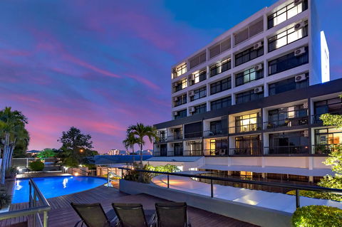 Sunshine Tower Hotel - Your Accommodation 3