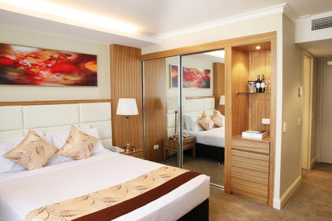 Hotel Diana - Your Accommodation 32