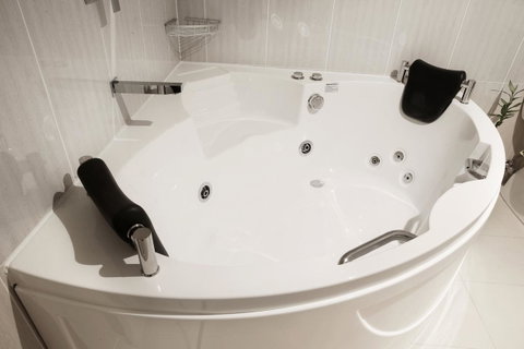 Hotel Diana - Your Accommodation 36